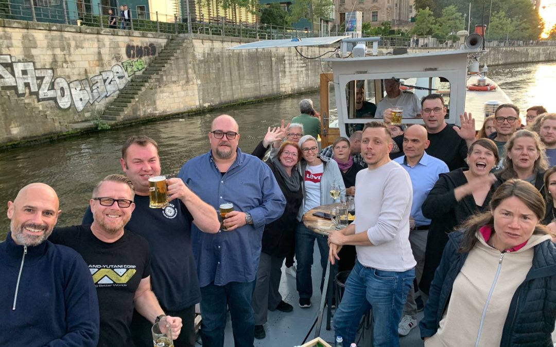 Alle in ei­nem Boot