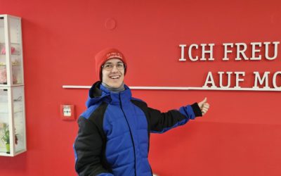 Ich freu mich auf Mon­tag – Eine Müt­ze kommt durch die Welt